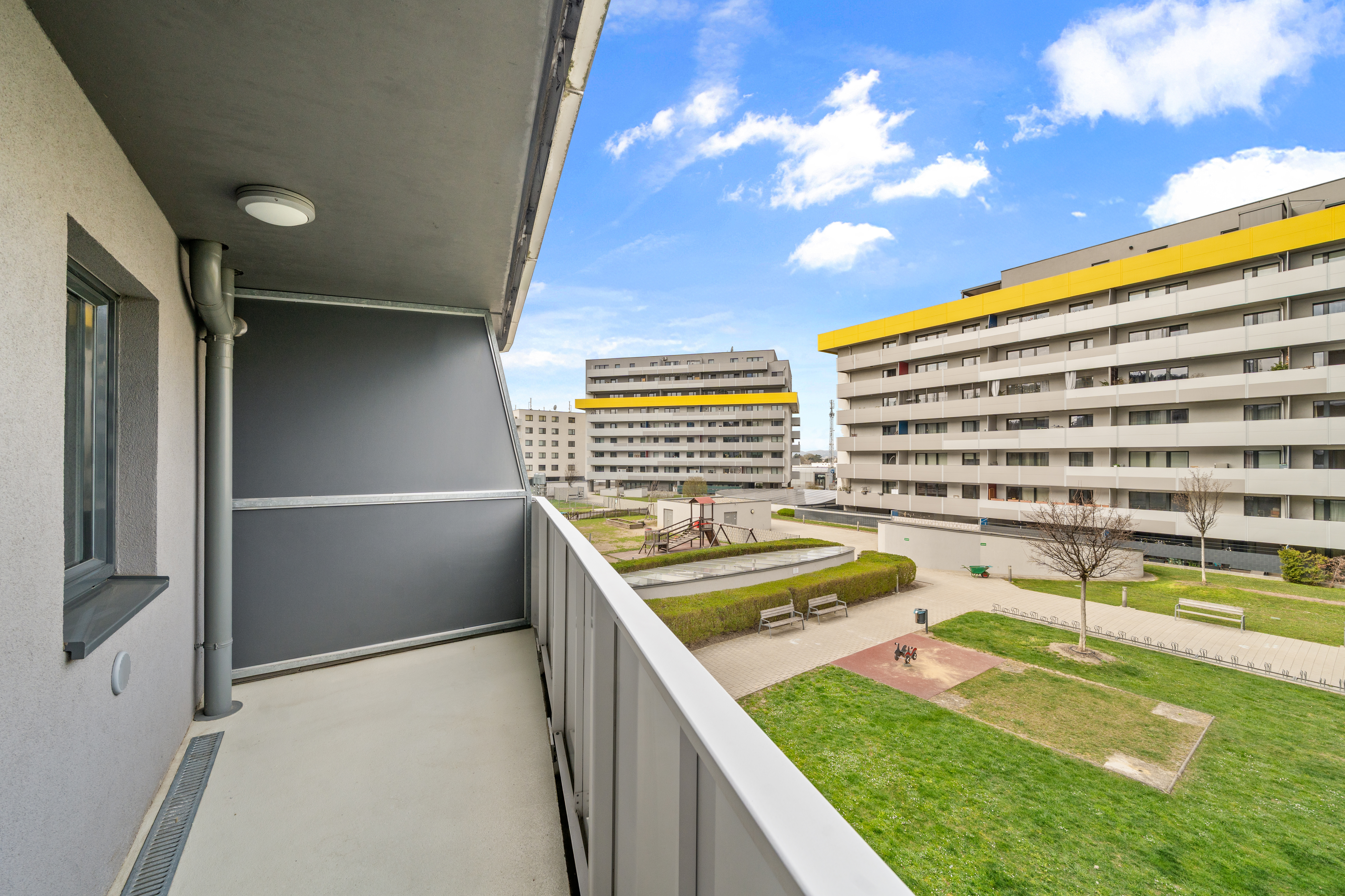 Moderate Apartment Leopoldtower Medium Wohnung Innenaufnahme