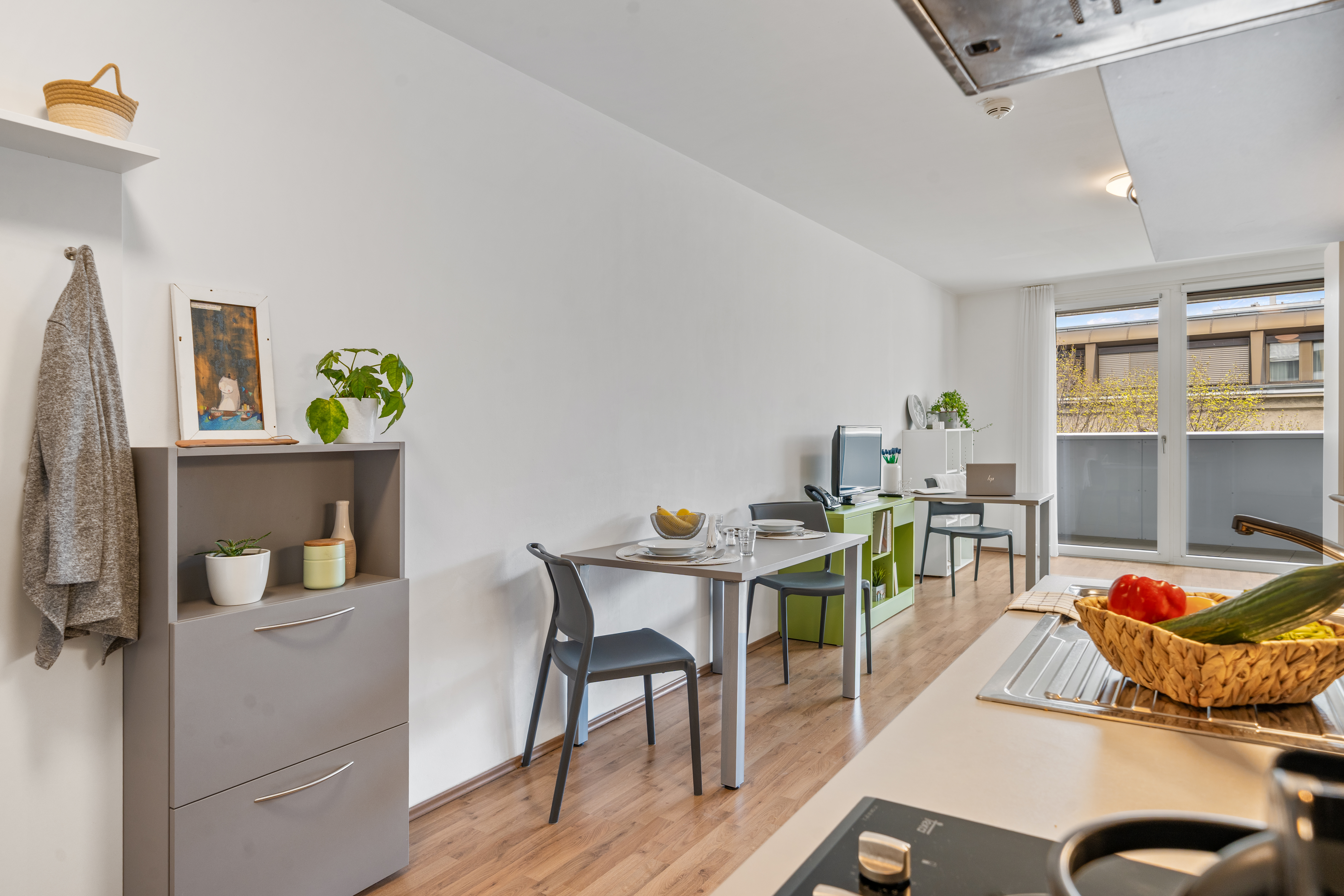Moderate Apartment MesseNord Medium Wohnung Innenaufnahme