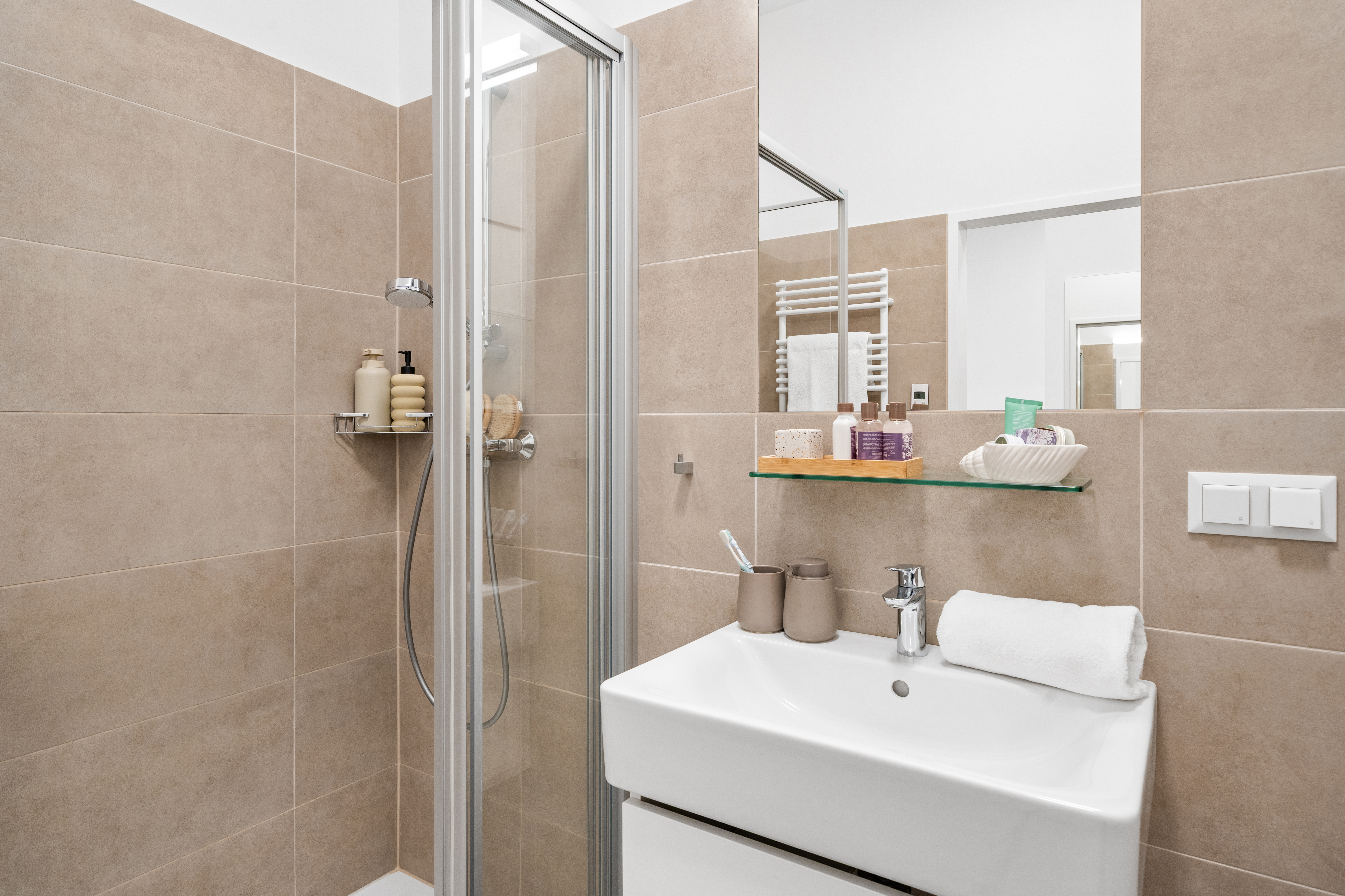 Luxury Apartment Q-Tower Luxus Wohnung Innenaufnahme